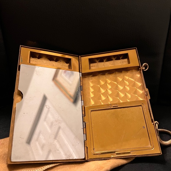 Vintage Mother of Pearl purse - Picture 3 of 5